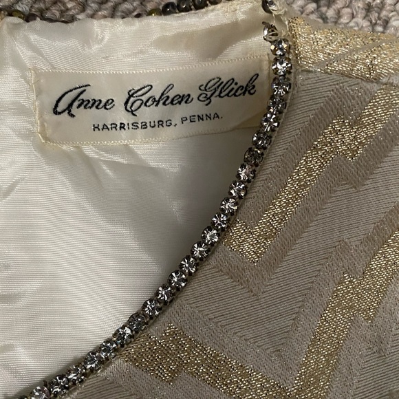 Vintage 1960s cream, gold and silver lurex dress - Picture 7 of 9